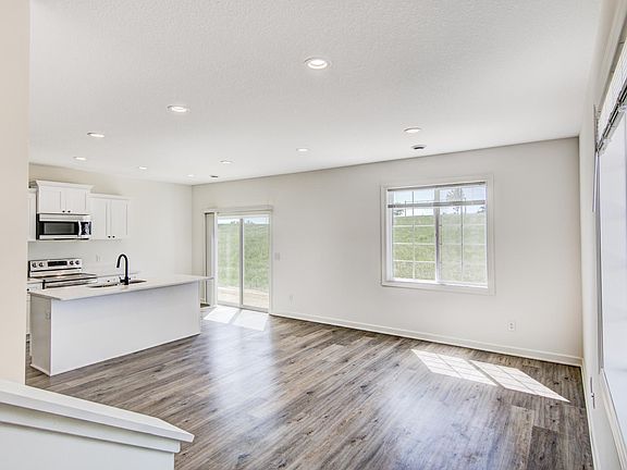 3rd image of 2463 Dawes Pl