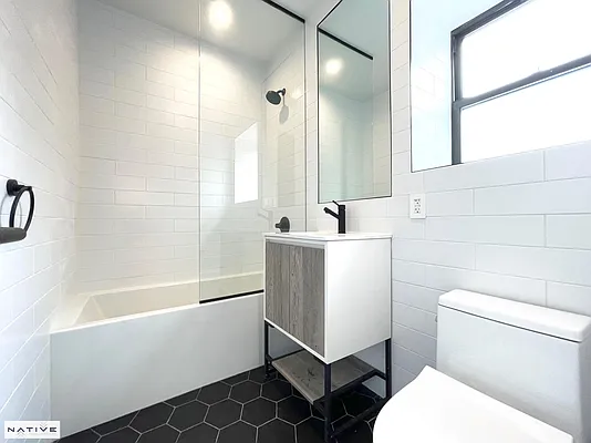 Rented by Native Real Estate LLC | media 20