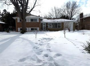 735 Lynn St, Windsor, ON N9G 1G6