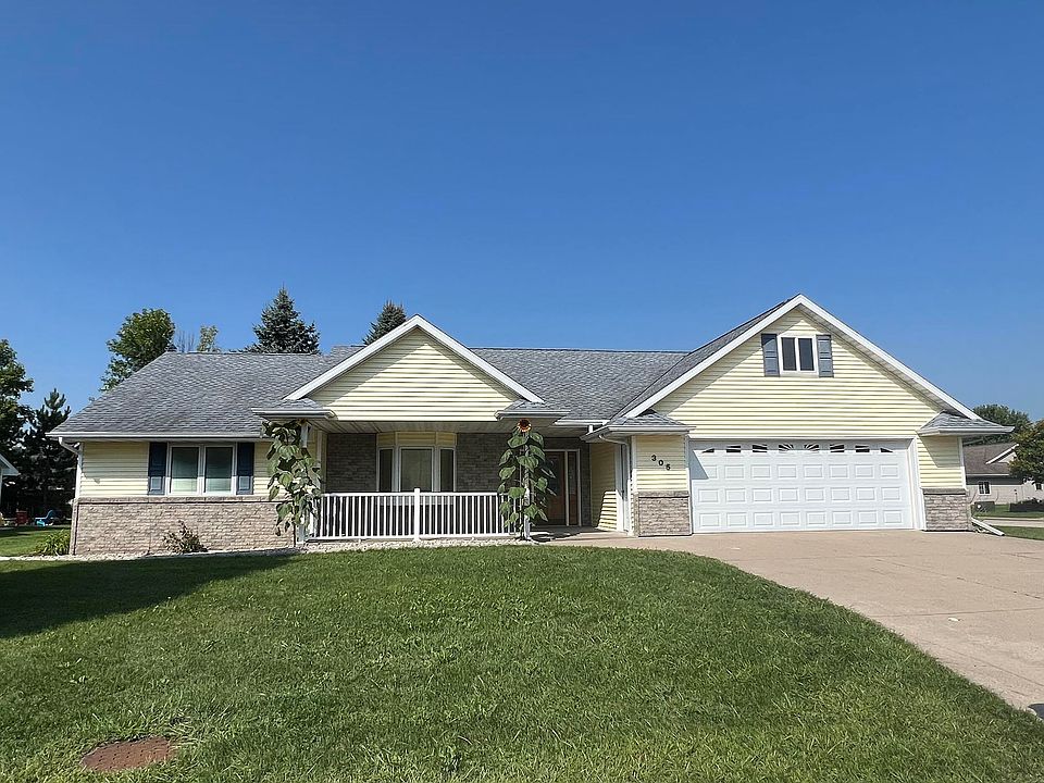 1st image of 305 Winchester Dr