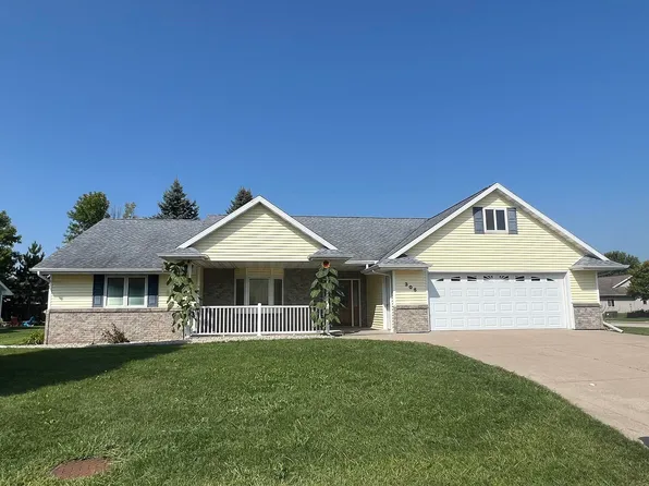 305 Winchester Dr, Seymour, WI 54165