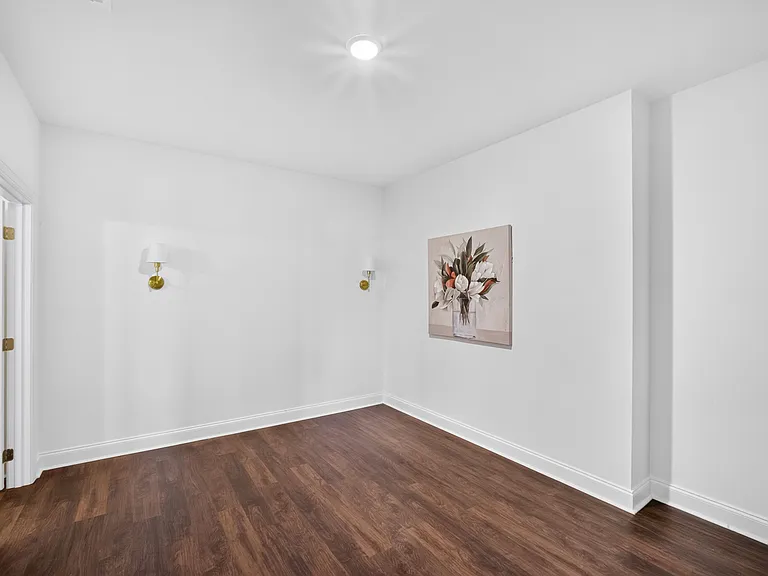Bedroom 4/Office