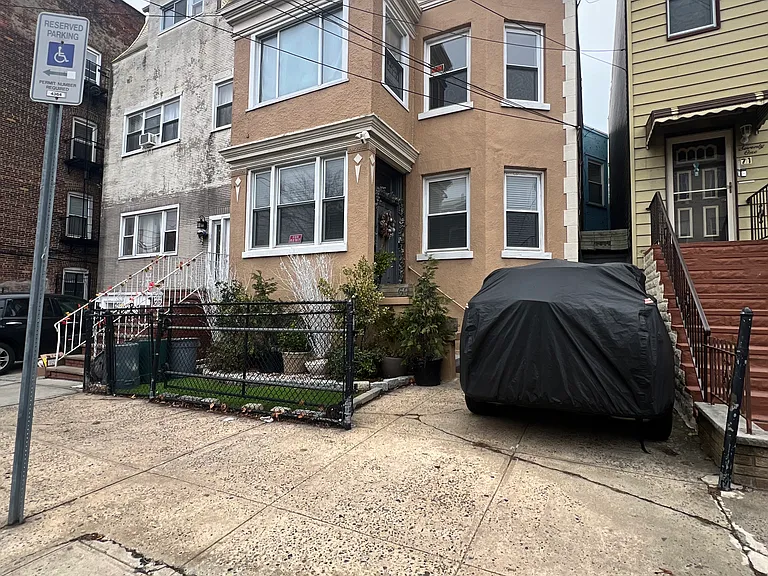 69 Poplar St #2 — Photo 14
