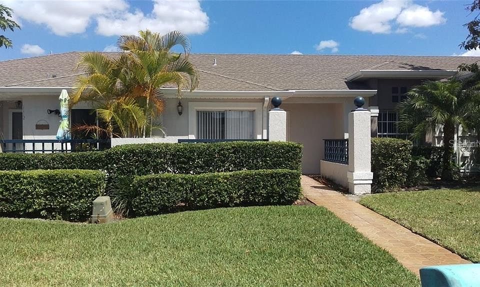 1st image of 1108 Lucaya Cir