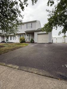 6 Walnut Street, Central Islip, NY, 11722