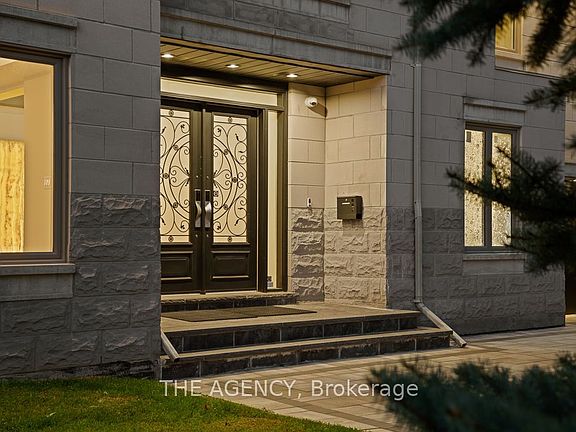 3rd image of 72 Lord Seaton Rd