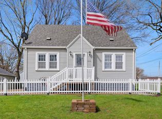 1102 Ohio St, Waterloo, IA 50702
