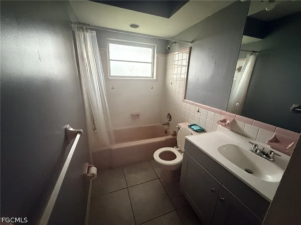 3 bed, 2.0 bath, 1352 sqft, $1,800 — Photo 4