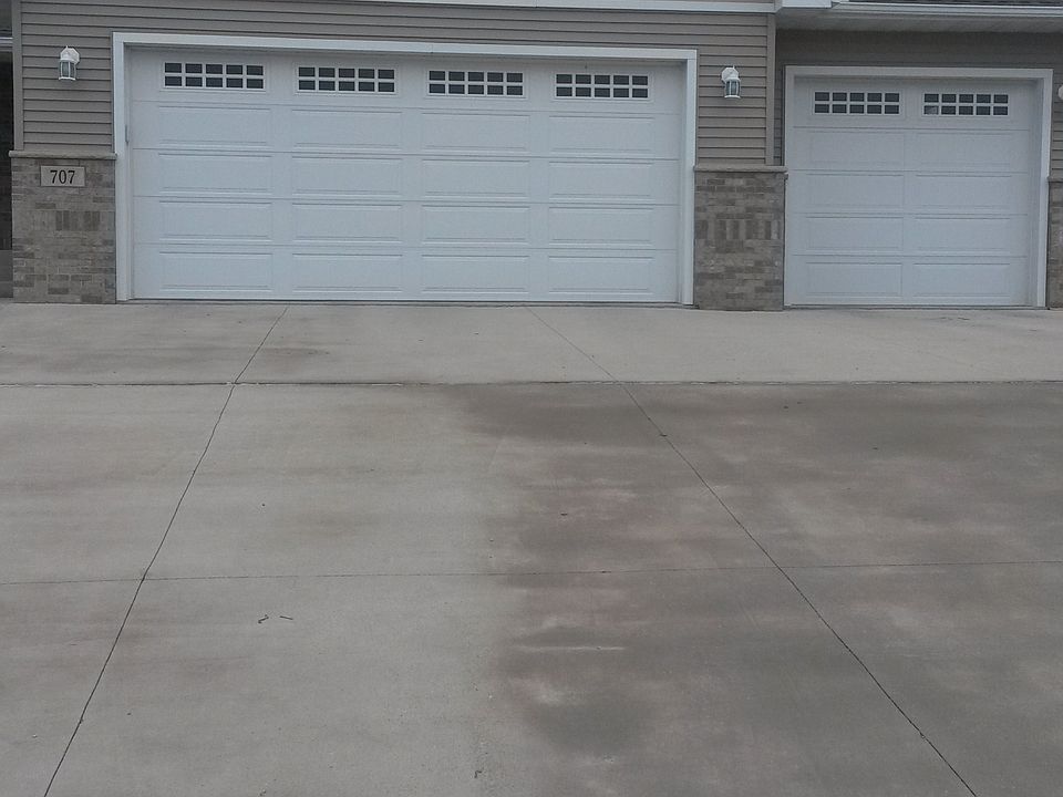 1st image of 707 21st Ave