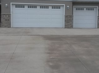 707 21st Ave, Gilbertville, IA 50634