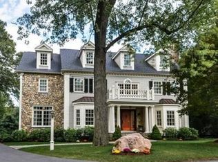 29 Edmunds Rd, Wellesley, MA 02481