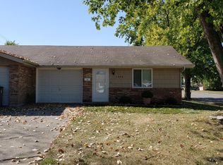 1302 Heritage Dr, Troy, OH 45373