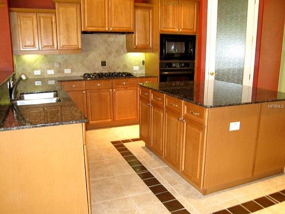 4th image of 3317 Sheehan Dr