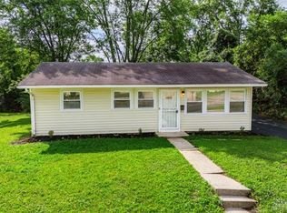 4930 Porterfield Dr, Dayton, OH