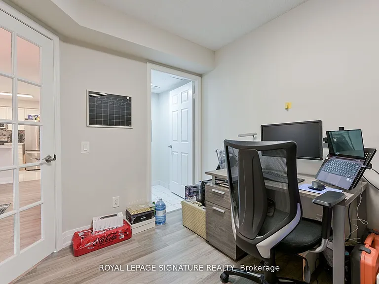 25 Kingsbridge Garden Cir #1126 — Photo 37