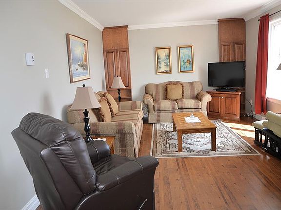 5th image of 36 Goose Bay Drive