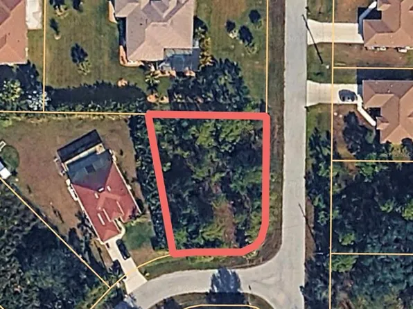 Schoen St #5, North Pt, FL 34291