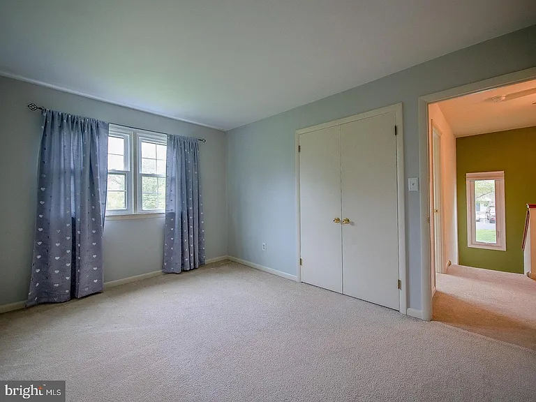 1001 Winfield Ct — Photo 24