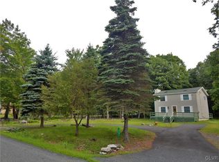 436 Bear Rd, Bushkill, PA 18324