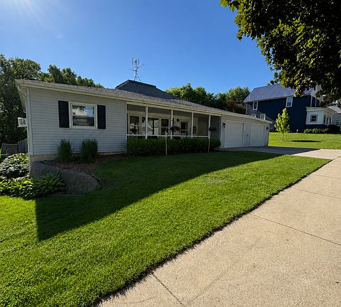 2nd image of 109 S Griffin St