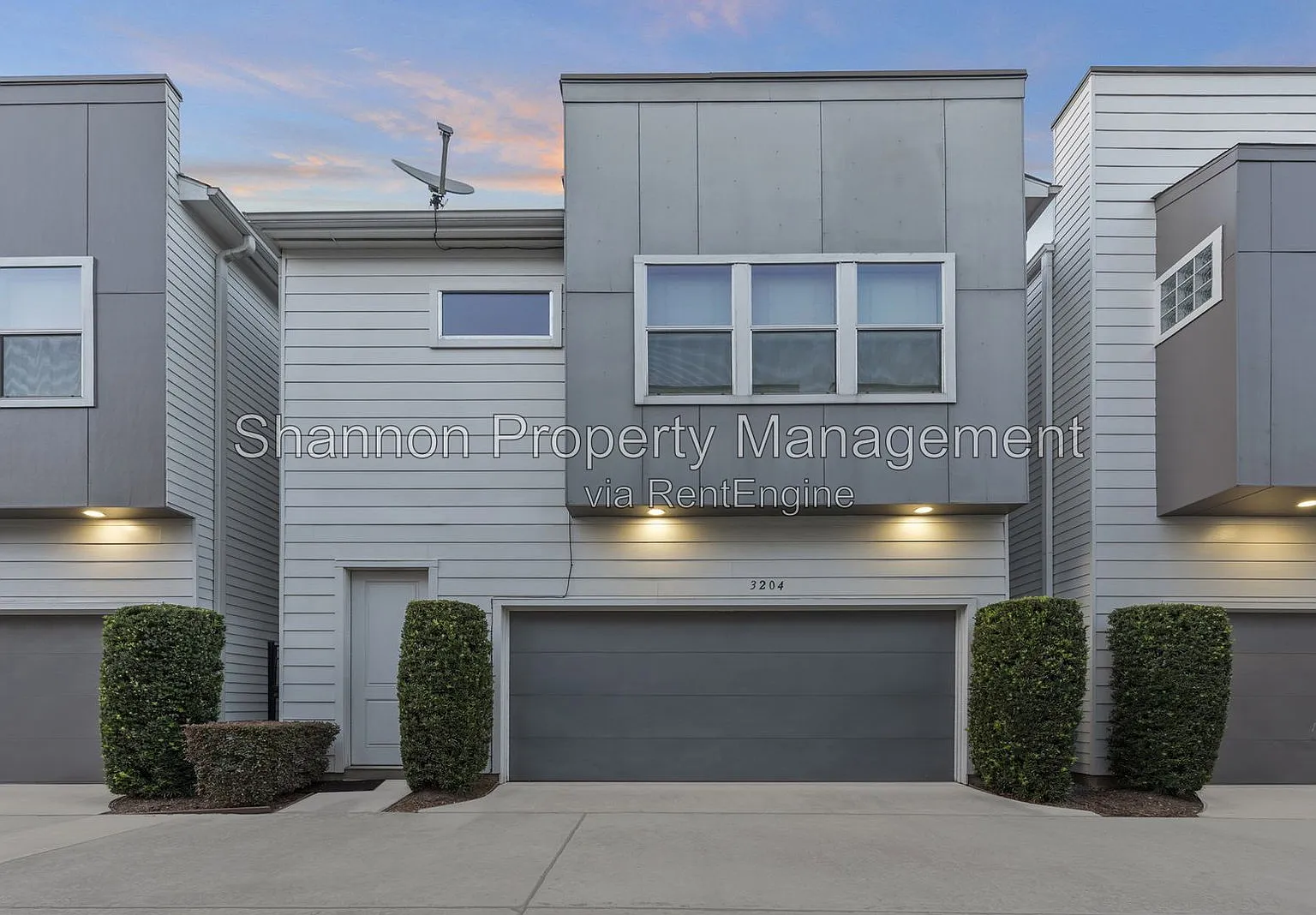 2 bed, 2.5 bath, 1630 sqft, $2,450 — Photo 1