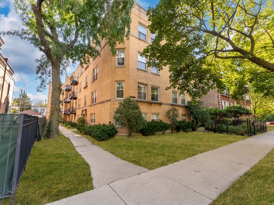 4313 N Paulina St #3, Chicago, IL 60613