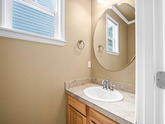 5th image of 13120 NE 138th Pl
