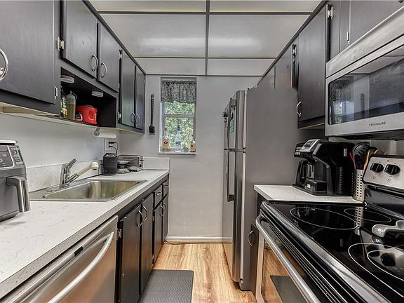 5th image of 1220 NE 3rd Street #407