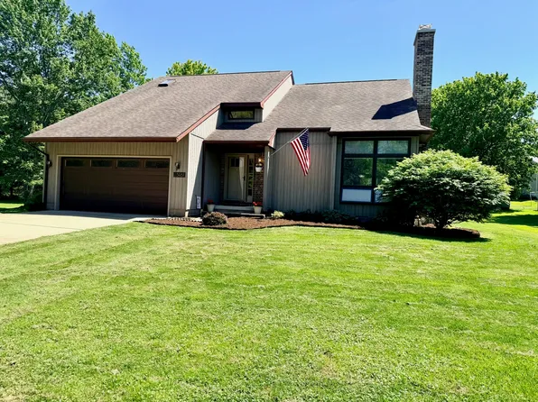 5467 Woodlawn Dr, Edinboro, PA 16412