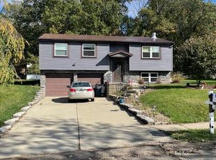 615 Nova Dr, Freedom, PA