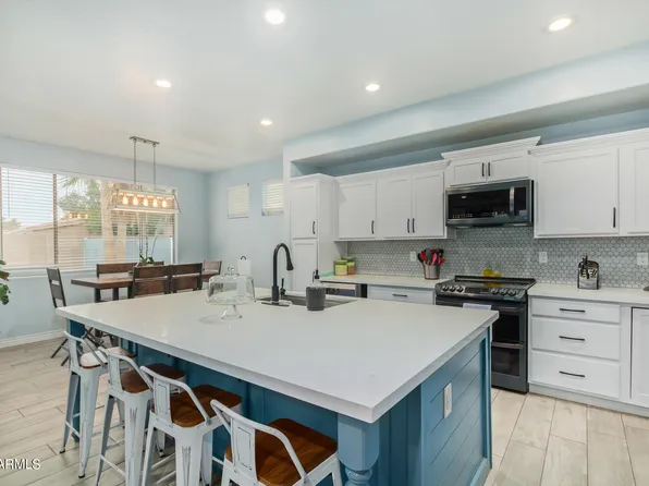 7316 W SUPERIOR Avenue, Phoenix, AZ 85043