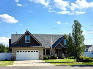 2474 W Blueberry Cir, Hayden Lake, ID 83835