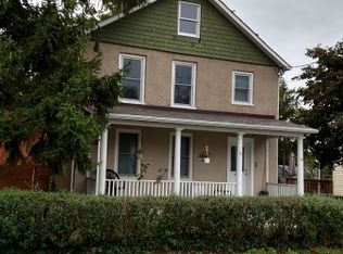35 Brown St, Flemington, NJ 08822