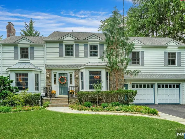733 Lotus Ave, Oradell, NJ 07649