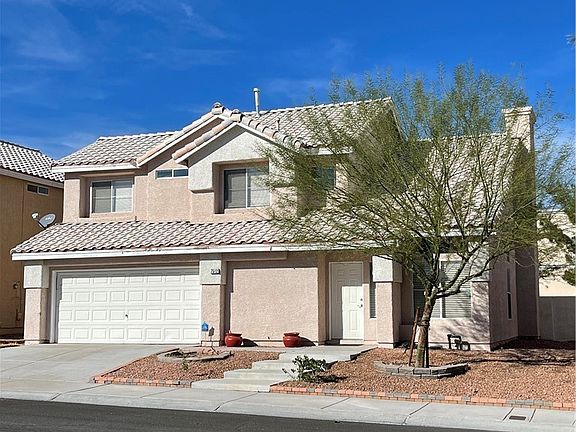 3rd image of 7512 Pacific Ridge Ave