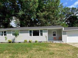 3208 Apache Dr, Raleigh, NC 27609