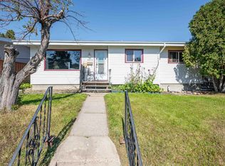 8812 135a Ave S, Edmonton, AB T5E1S1