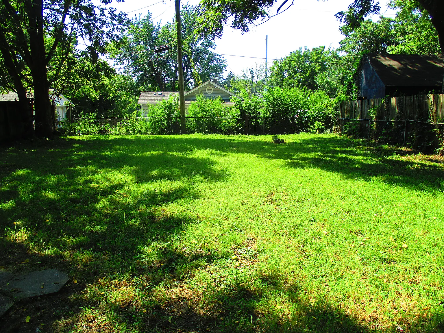 2 bed, 1000 sqft, $1,445 — Photo 2