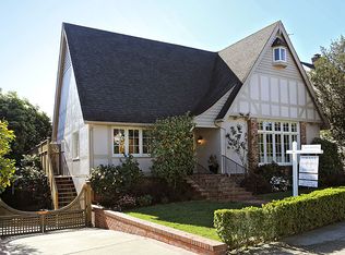 1155 Sunnyhills Rd, Oakland, CA 94610
