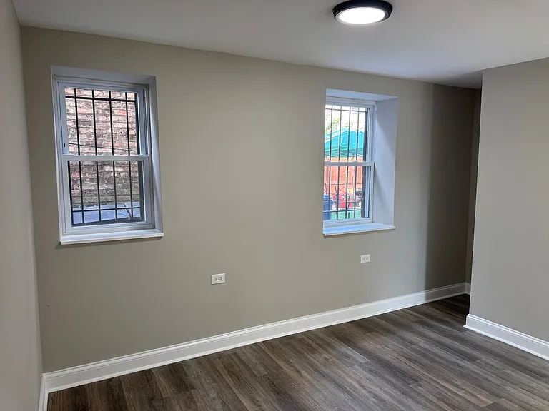 2360 S Sacramento Ave #BF — Photo 14