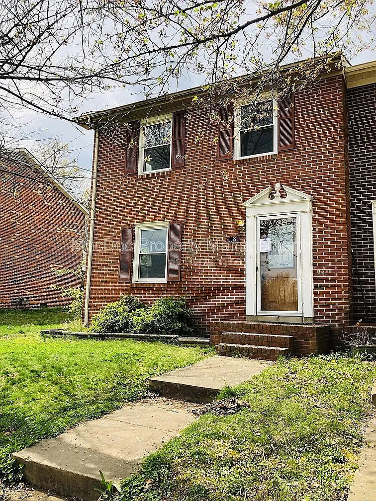 Building Photo - 118 Farrell Ln