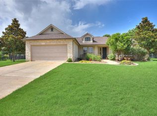 105 Falls Cir, Georgetown, TX 78633
