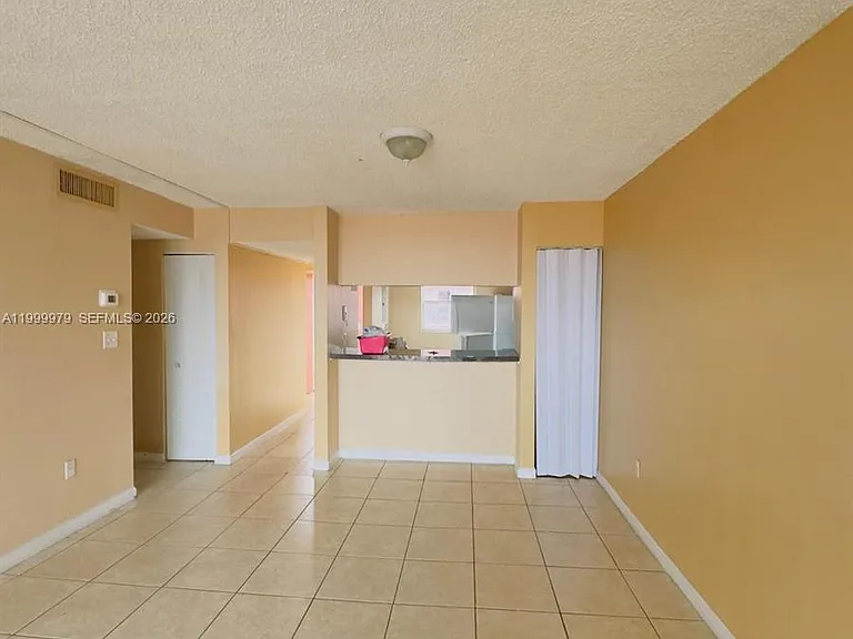 19841 SW 114th Ave #310 — Photo 1
