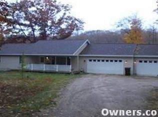 1328 Blackford Blvd, Interlochen, MI 49643