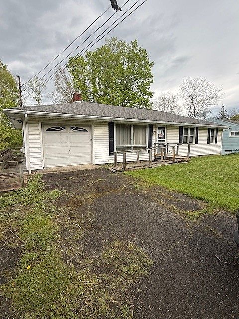 1st image of 2058 Owego Rd