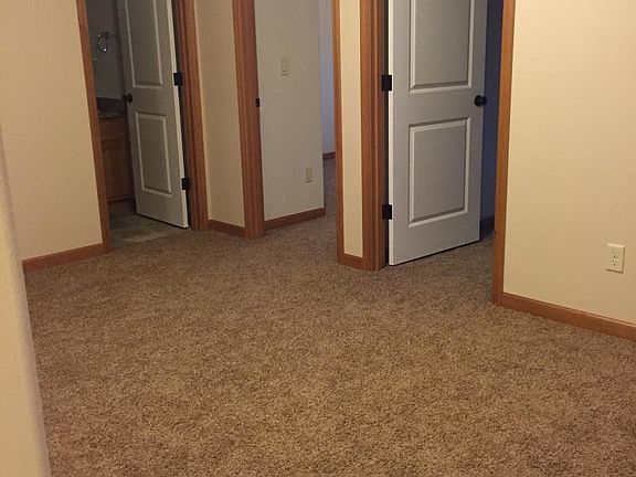 Upstairs Bedroom & Bath