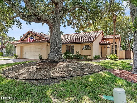 3rd image of 4629 CORRIENTES Circle S