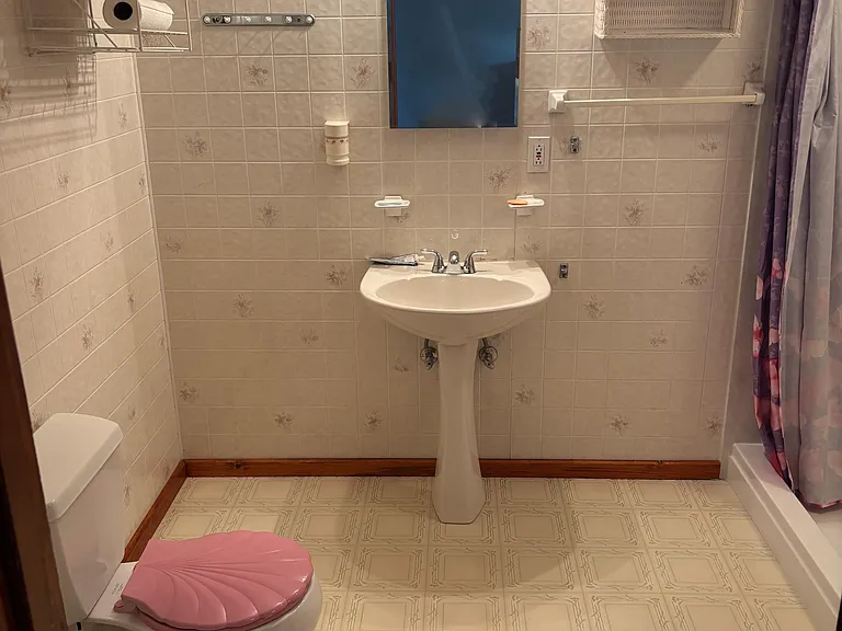 225 Fairhaven Dr — Photo 15