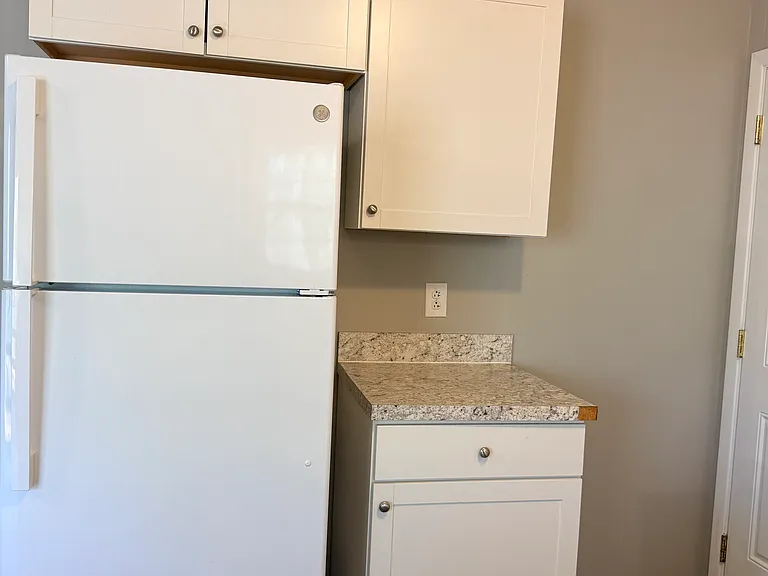 758 Amber Dr — Photo 13