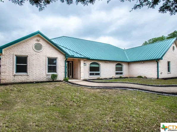 1351 Honeysuckle Dr, Killeen, TX 76549